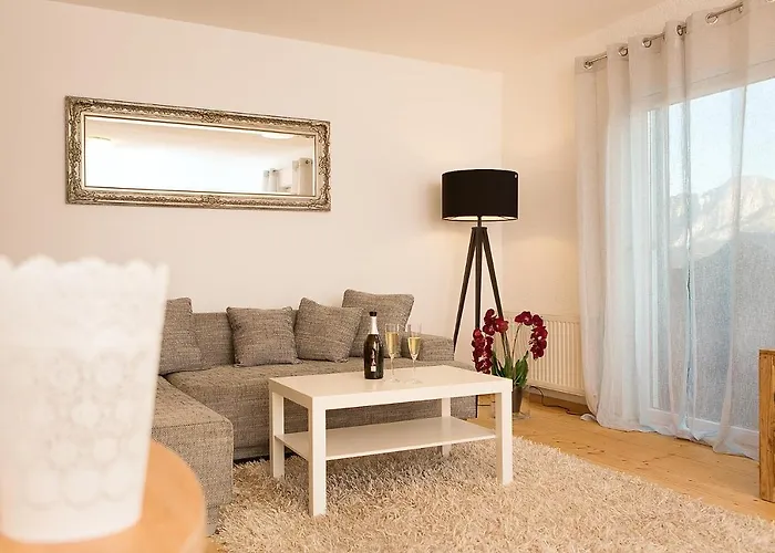 Schafbergblick Mit Balkon Apartment *