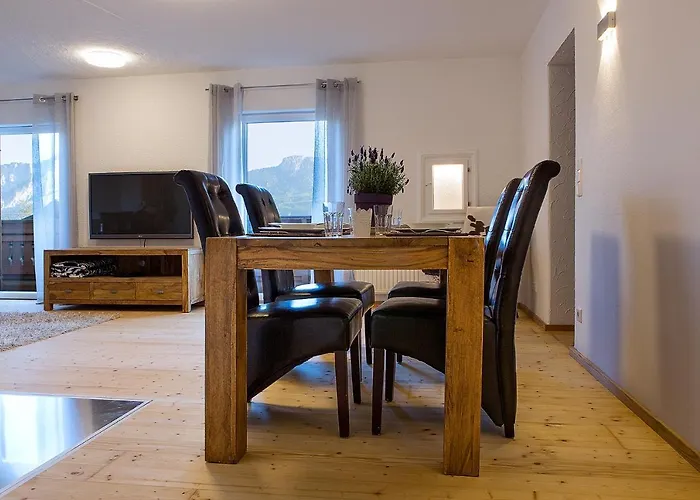 Schafbergblick Mit Balkon Apartment *